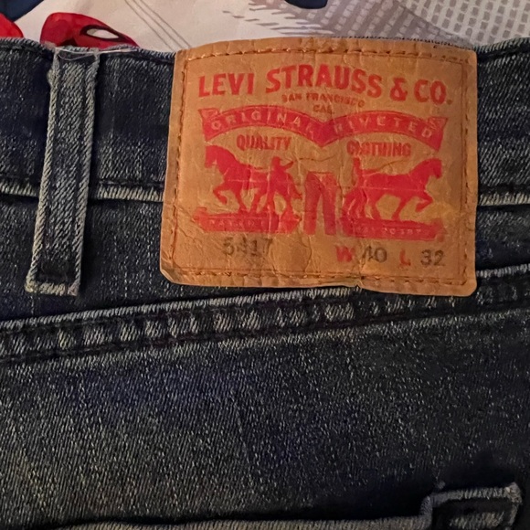 Levi’s 541 Jeans - Size 40x32 - Picture 4 of 6
